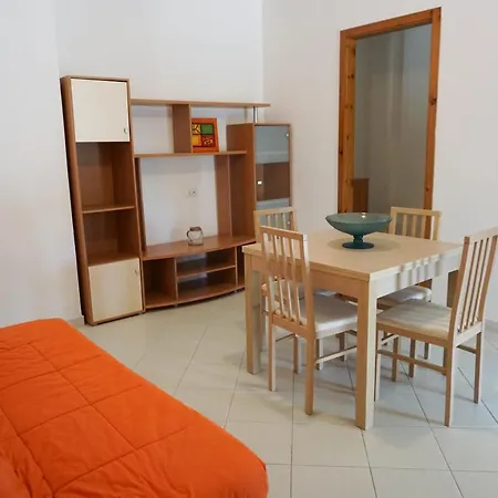 Apartment Sand Lily Ugento